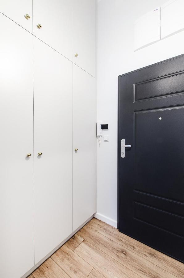 Wroclaw Central City Apartments- Self Check-In 24H, Wifi ภายนอก รูปภาพ